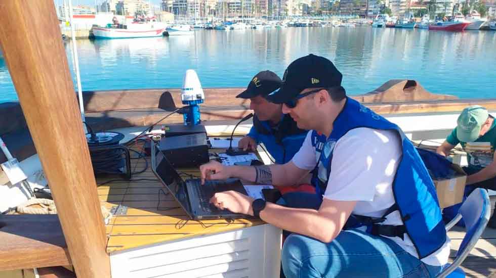 Radioaficionados trasmitieron desde el pailebote "Pascual Flores"