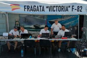 La URE recuerda la I Vuelta al Mundo desde la fragata Victoria