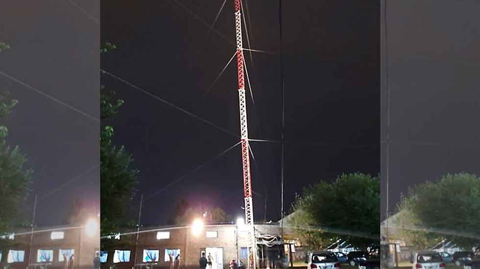 El radio Club Rosario cuenta con una nueva torre de 60 metros