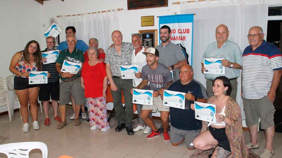 El Radio Club Pinamar presento a los nuevos radioaficionados recién egresados