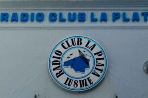LU8DZE: El Radio Club La Plata