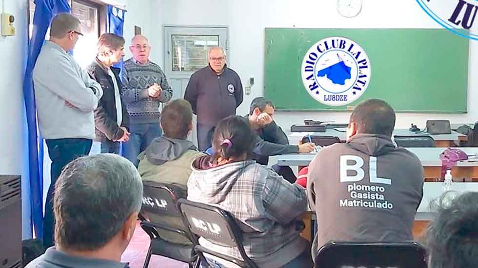 El Radio Club La Plata comenzó un nuevo curso para aspirantes