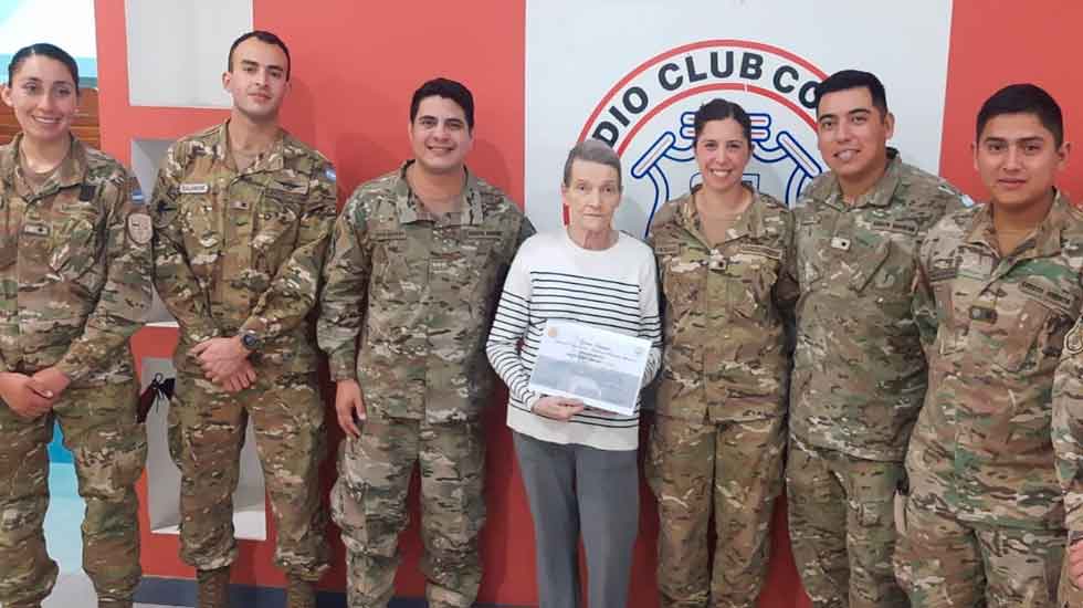LU4HH: Visita del Ejército Argentino al Radio Club Córdoba