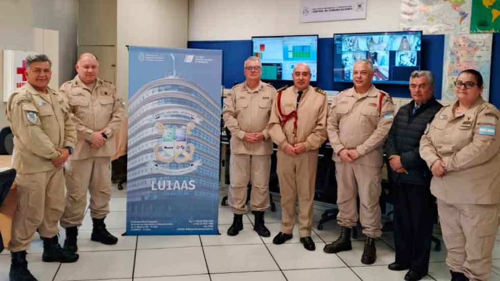 Prefectura realizó el primer evento internacional de radioaficionados