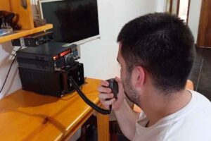 El radioaficionado es el único que puede comunicarse cuando todo lo demás falla