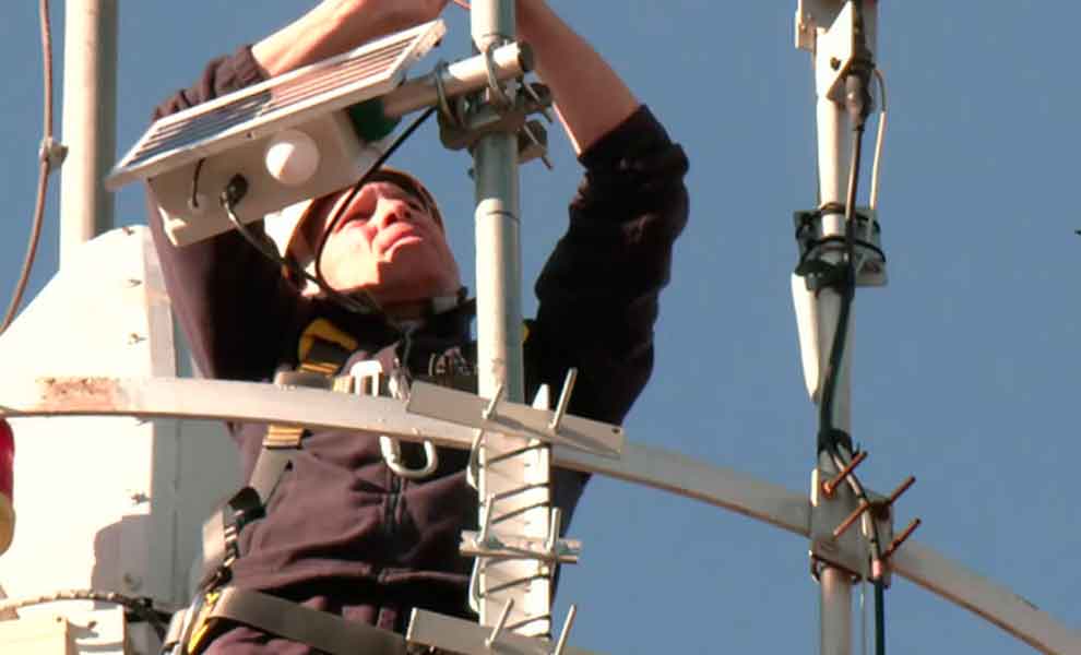 Radioaficionados impulsan una red de comunicación para emergencias
