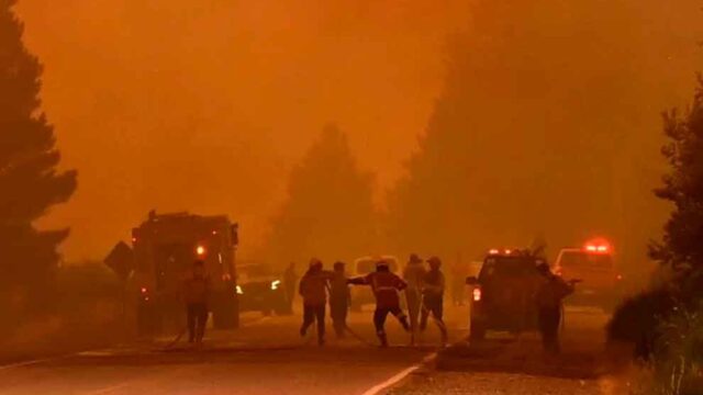 Incendios en Chubut: el gobernador destacó el rol clave de los radioaficionados